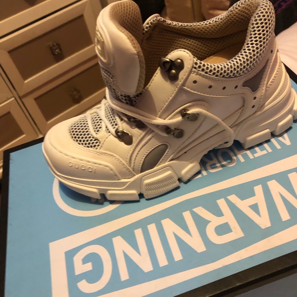 Gucci FlashTrek Sneakers